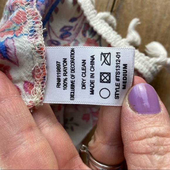 19 Cooper beautiful boho tank top with tassels around bottom, M - Picture 6 of 12